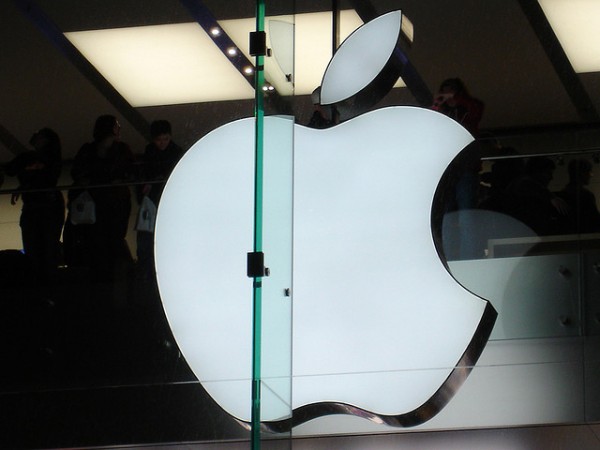 Credit, Apple logo glass by marcopako Apple Inc. (NASDAQ:AAPL)