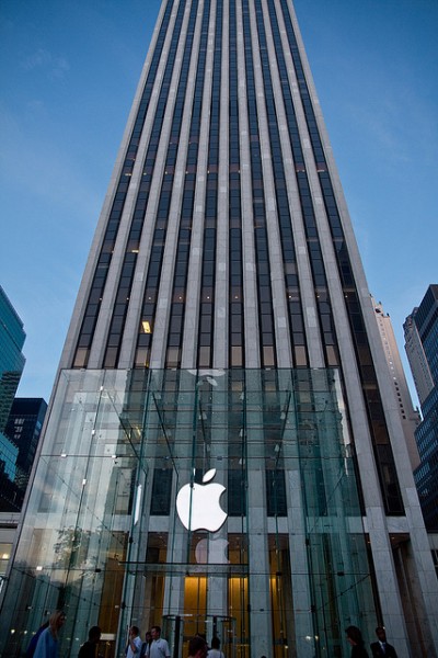 Credit, Apple store by VideoPhotoholic Apple Inc. (AAPL)
