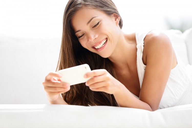 10 Best Tinder Conversation Starters That Work Every Time