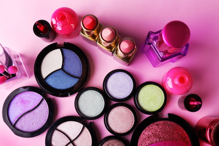 makeup, bright, closeup, table, nobody, eyeshadow, applicator, glamour, light, foundation, feminine, female, blush, palette, lipstick, decorative, shiny, collection, face,