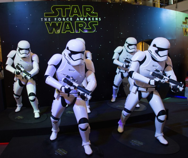 11 Glaring Plot Holes in Star Wars