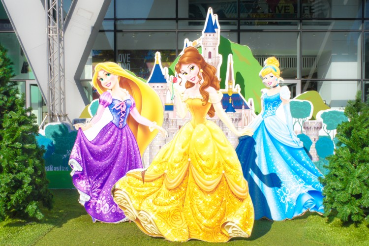 disney, 2016, thailand, decoration, photo, friends, cinderella, colourful, new, beast, celebration, fans, belle, bangkok, best, feast, family, princess, parade, colorful, beauty, tales, booth, rapunzel, photo-booth, party, fairy, pattern, happy, year