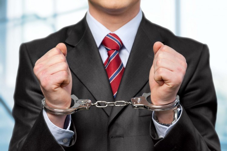 10 High Profile White Collar Criminals and Their Crime Cases in America
