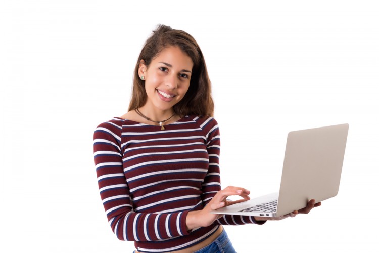 11 Online Summer Jobs For College Students With No Experience
